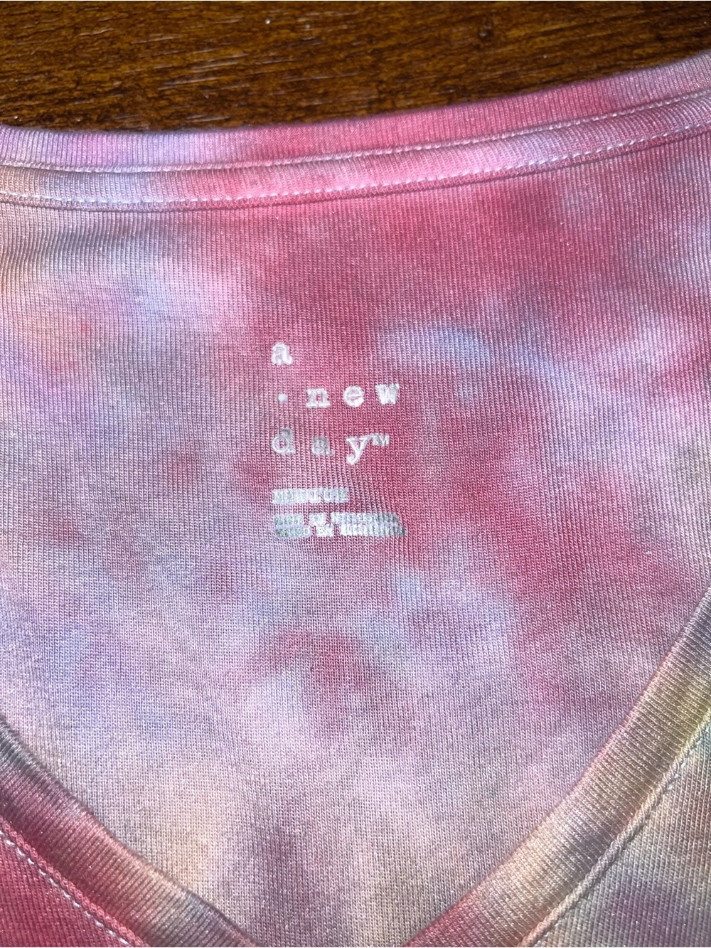 A New Day Colorful Abstract Tie-Dye V-Neck Modal Short Sleeve Shirt Size M - Picture 8 of 9